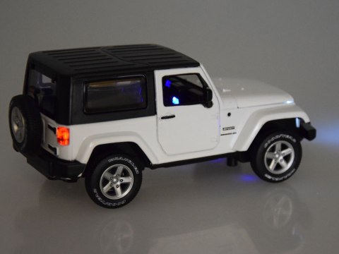 Auto metalowe terenowe Jeep Wrangler metalowy 1:32 MSZ ZA3751 Auto metalowe terenowe Jeep Wrangler metalowy 1:32 MSZ ZA3751