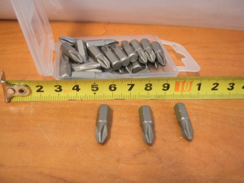 Wkrętaki 30szt 2x25mm SN00617 Wkrętaki 30szt 2x25mm SN00617